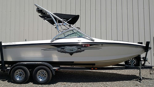 Speed Boat Rental Lake Don Pedro